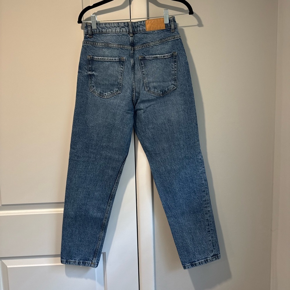 Zara High Rise Blue Jeans - Picture 4 of 5